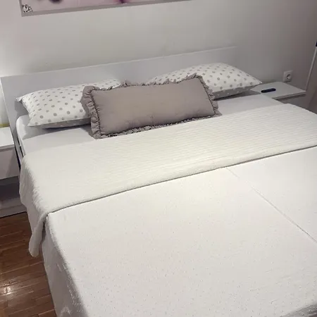 Rosabell 이모츠키