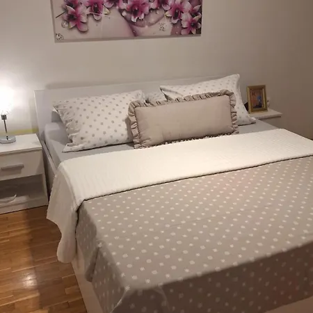 Rosabell شقة *